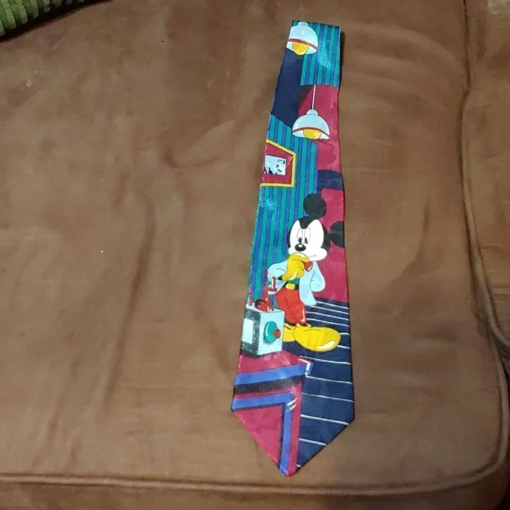 Mickeyunlimited tie for a man